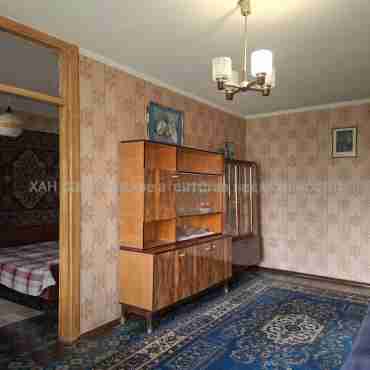 Продам квартиру, Франтишека Крала ул. , 3 кім., 57.50 м², косметический ремонт 