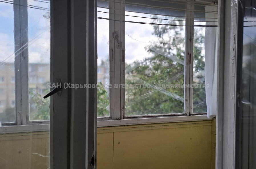 Продам квартиру, Франтишека Крала ул. , 3 кім., 57.50 м², косметический ремонт 