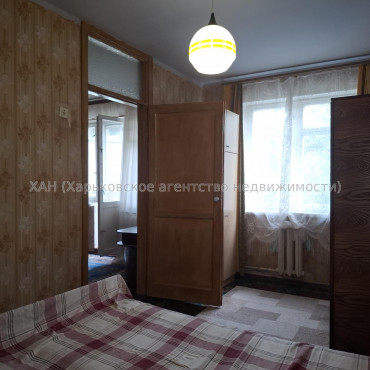 Продам квартиру, Франтишека Крала ул. , 3  ком., 57.50 м², косметический ремонт 