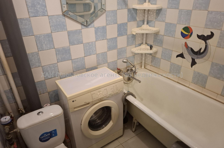 Продам квартиру, Франтишека Крала ул. , 3 кім., 57.50 м², косметический ремонт 