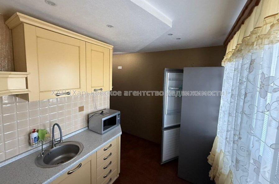 Продам квартиру, Пастера Луи ул. , 2  ком., 50 м², евроремонт 