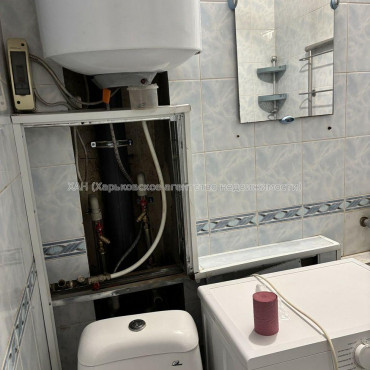 Продам квартиру, Коммунальный проезд , 2 кім., 43.20 м², косметический ремонт 