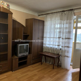 Продам квартиру, Коммунальный проезд , 2 кім., 43.20 м², косметический ремонт