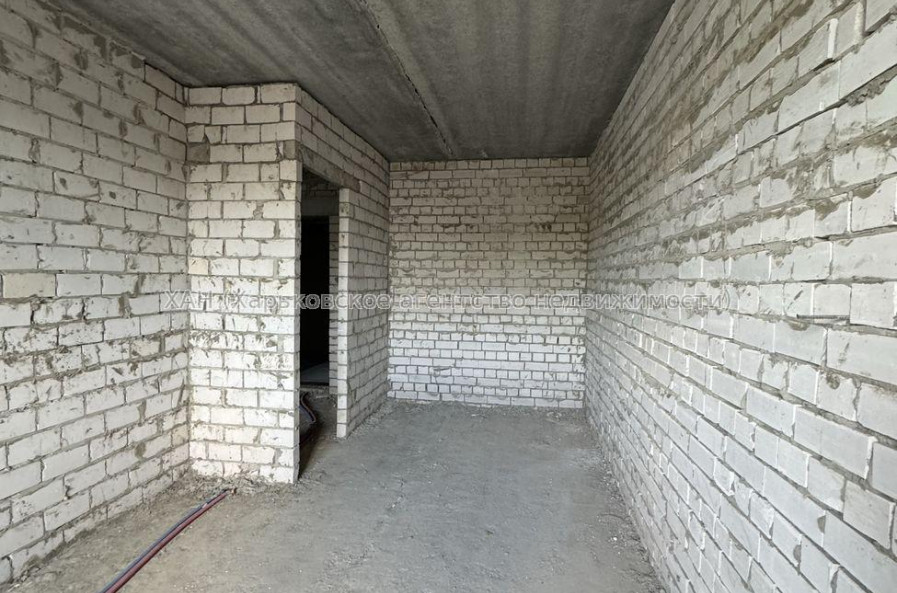 Продам квартиру, Шевченко ул. , 1  ком., 37 м², без внутренних работ 