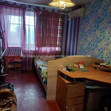 Продам квартиру, Власенко ул. , 1  ком., 33 м², косметический ремонт 