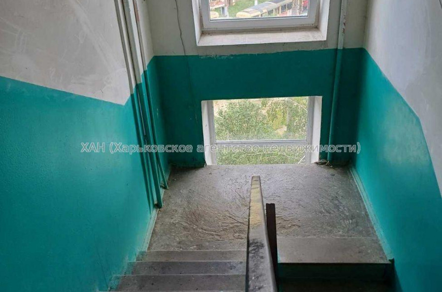 Продам квартиру, Власенко ул. , 1  ком., 33 м², косметический ремонт 