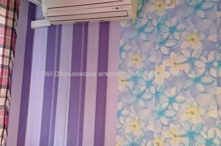 Продам квартиру, Власенко ул. , 1  ком., 33 м², косметический ремонт 