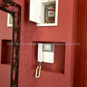 Продам квартиру, Куликовский спуск , 14 , 2 кім., 60 м², капитальный ремонт 