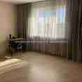 Продам квартиру, Любови Малой  просп. , 1 кім., 50 м², евроремонт 