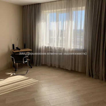 Продам квартиру, Любови Малой  просп. , 1 кім., 50 м², евроремонт 