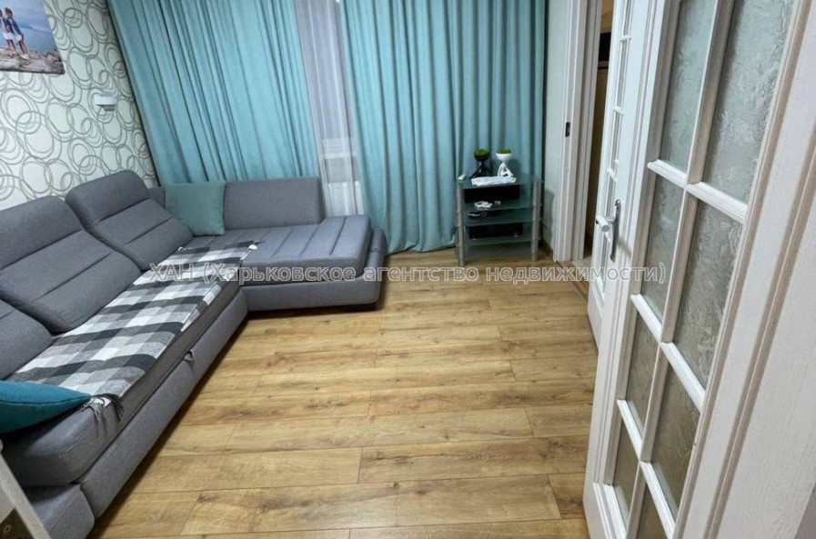 Продам квартиру, Волонтерская ул. , 3  ком., 68 м², авторский дизайн 