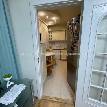 Продам квартиру, Волонтерская ул. , 3  ком., 68 м², авторский дизайн 