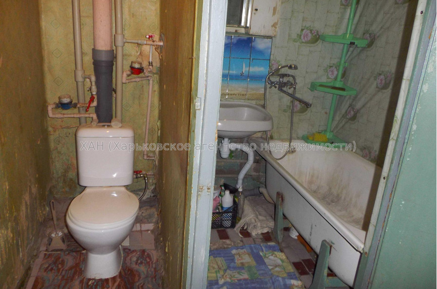 Продам квартиру, Барабашова академика ул. , 3  ком., 67.70 м², советский ремонт 