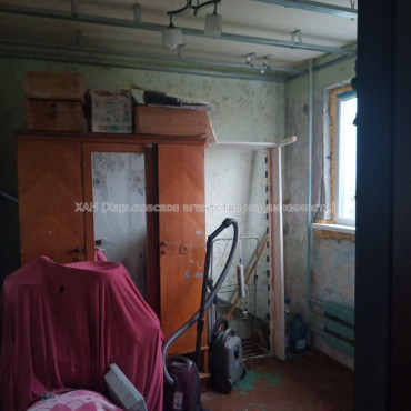 Продам квартиру, Непокоренных ул. , 4 кім., 80 м², советский ремонт 