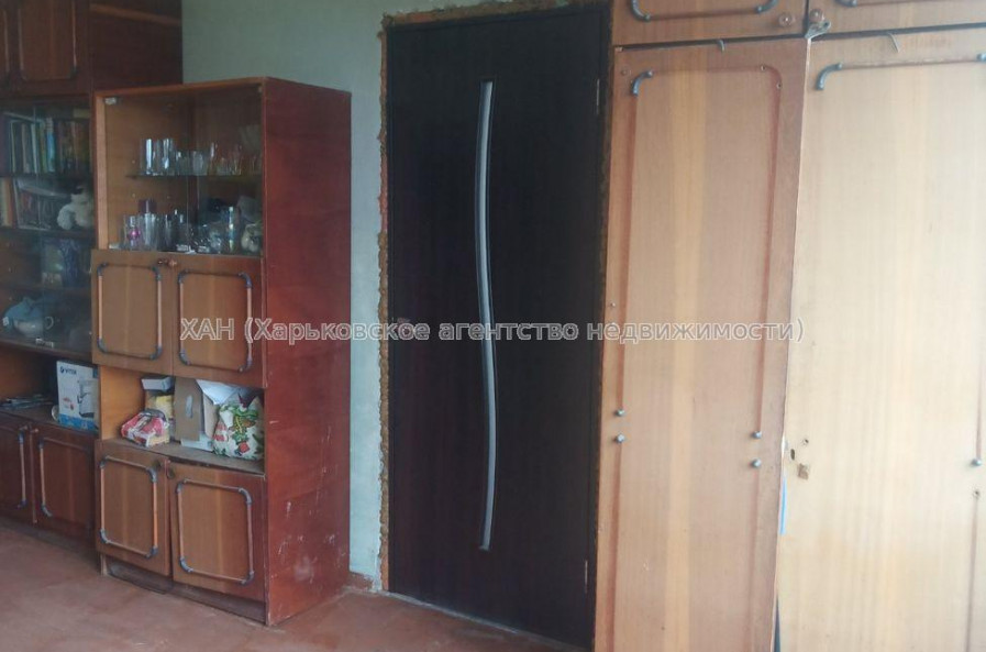 Продам квартиру, Непокоренных ул. , 4 кім., 80 м², советский ремонт 