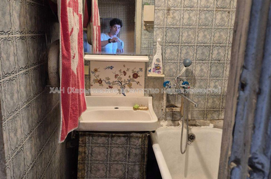 Сдам квартиру, Льва Ландау просп. , 20 , 4  ком., 78 м², советский ремонт 