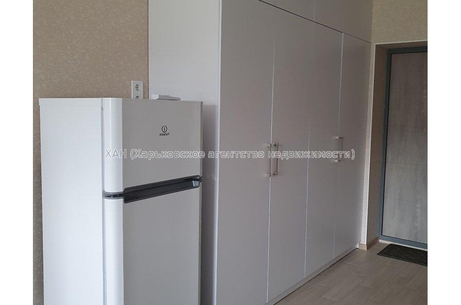 Продам квартиру, Авиахимическая ул. , 1  ком., 21 м², евроремонт 