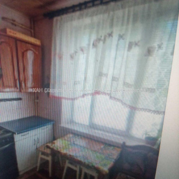 Продам квартиру, Бучмы ул. , 2 кім., 46 м², советский ремонт 