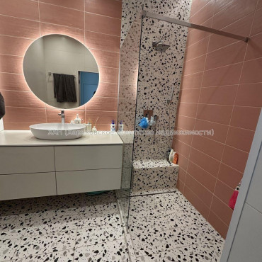 Продам квартиру, Клочковская ул. , 3 кім., 70 м², авторский дизайн 