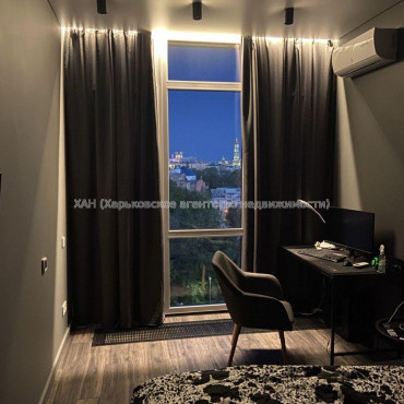 Продам квартиру, Клочковская ул. , 3 кім., 70 м², авторский дизайн 