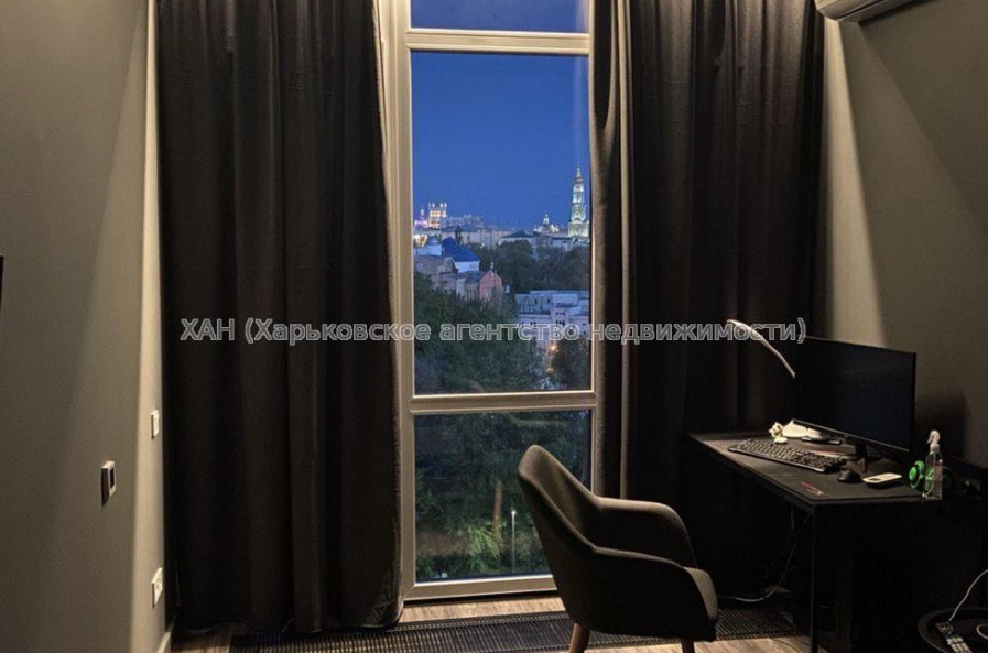Продам квартиру, Клочковская ул. , 3  ком., 70 м², авторский дизайн 