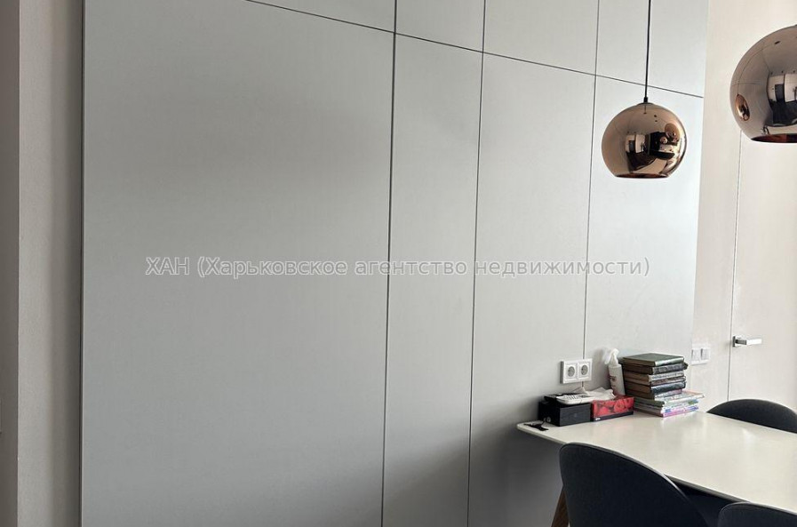 Продам квартиру, Клочковская ул. , 3  ком., 70 м², авторский дизайн 