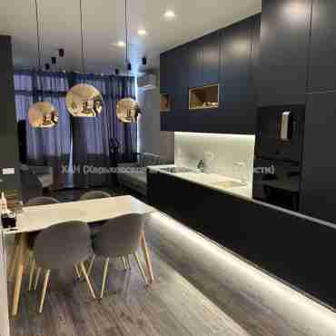 Продам квартиру, Клочковская ул. , 3  ком., 70 м², авторский дизайн 