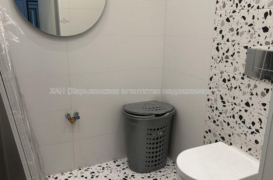 Продам квартиру, Клочковская ул. , 3  ком., 70 м², авторский дизайн 