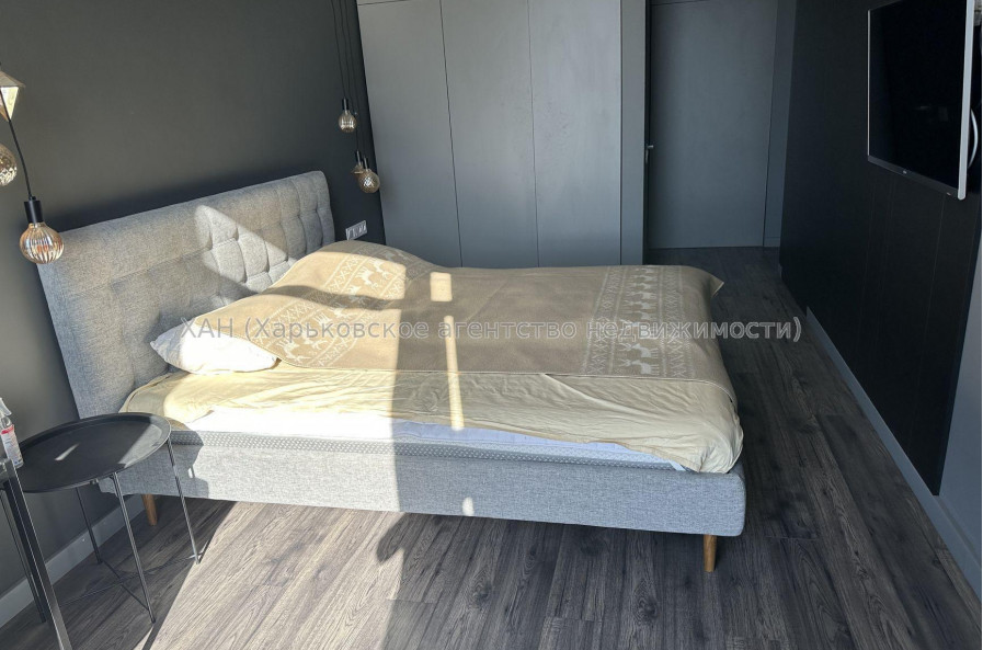 Продам квартиру, Клочковская ул. , 3  ком., 70 м², авторский дизайн 