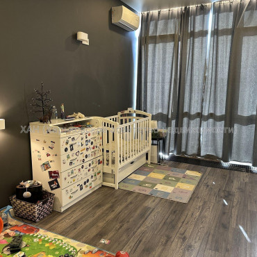 Продам квартиру, Клочковская ул. , 3 кім., 70 м², авторский дизайн 