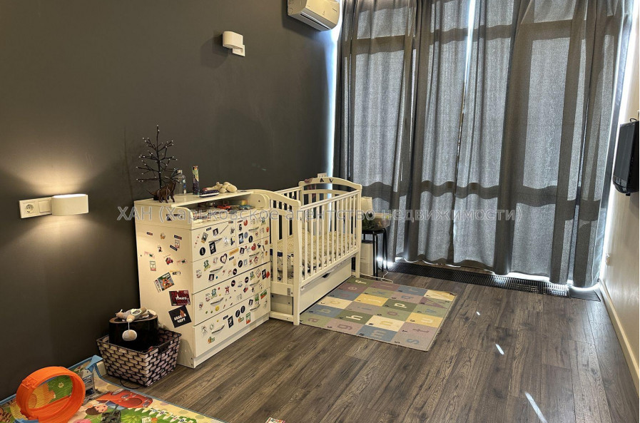 Продам квартиру, Клочковская ул. , 3  ком., 70 м², авторский дизайн 