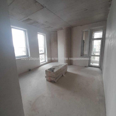 Продам квартиру, Клочковская ул. , 3 кім., 117 м², без отделочных работ 