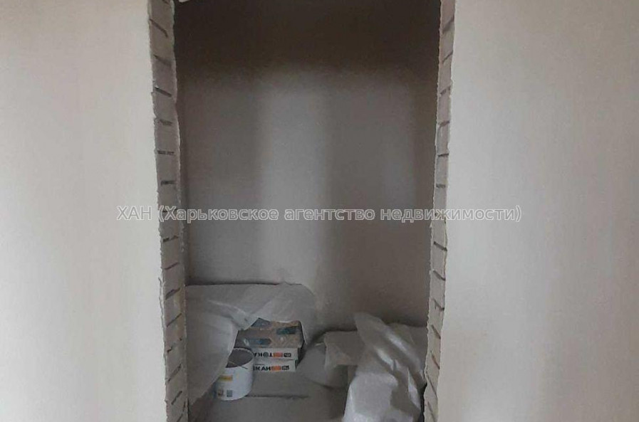 Продам квартиру, Клочковская ул. , 3  ком., 117 м², без отделочных работ 