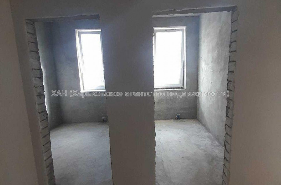 Продам квартиру, Клочковская ул. , 3  ком., 117 м², без отделочных работ 