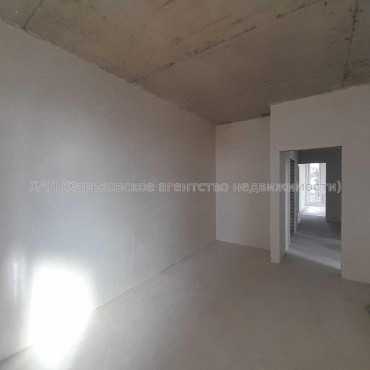 Продам квартиру, Клочковская ул. , 3 кім., 117 м², без отделочных работ 