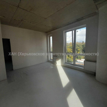 Продам квартиру, Клочковская ул. , 3 кім., 117 м², без отделочных работ 