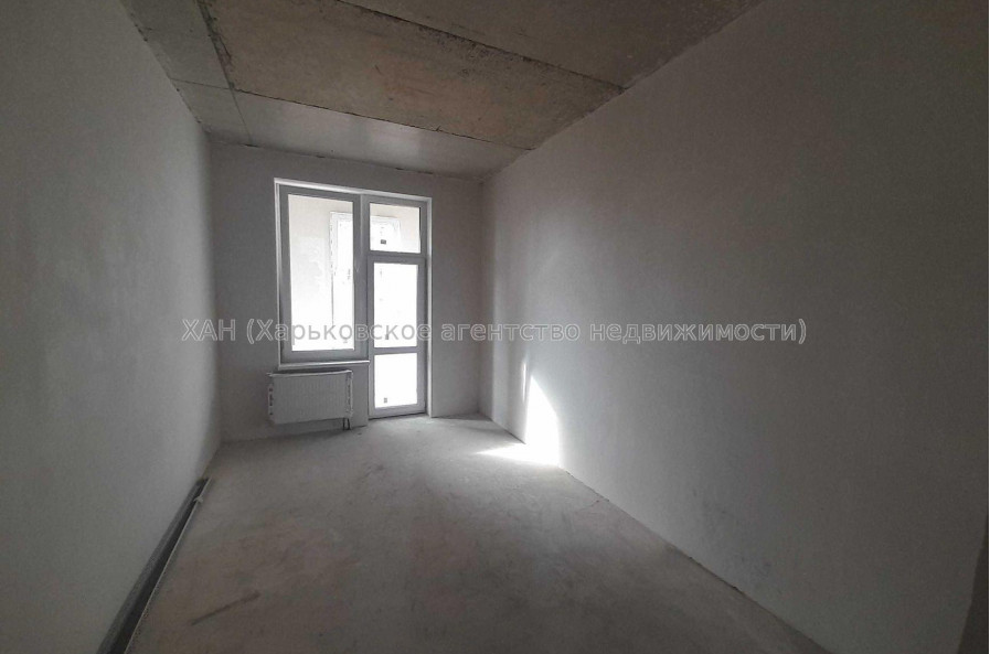 Продам квартиру, Клочковская ул. , 3 кім., 117 м², без отделочных работ 