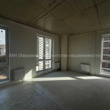 Продам квартиру, Клочковская ул. , 3 кім., 117 м², без отделочных работ 