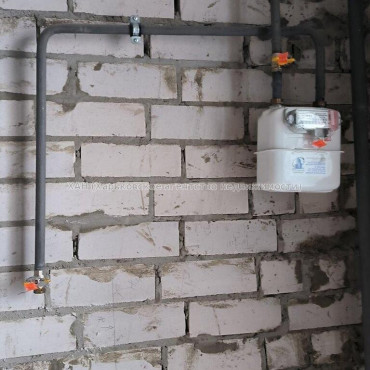 Продам квартиру, Салтовское шоссе , 1 кім., 43 м², без внутренних работ 