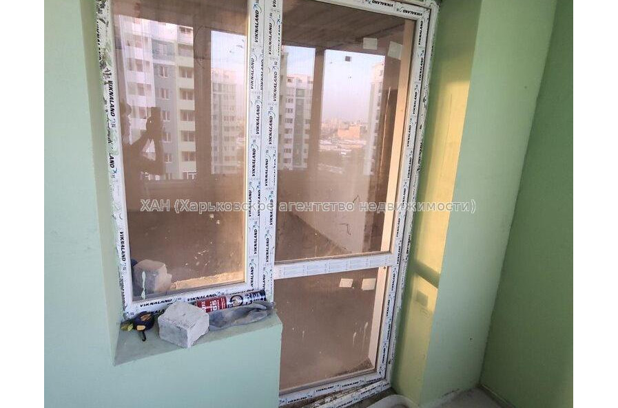 Продам квартиру, Салтовское шоссе , 1  ком., 43 м², без внутренних работ 