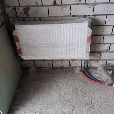 Продам квартиру, Салтовское шоссе , 1 кім., 43 м², без внутренних работ 