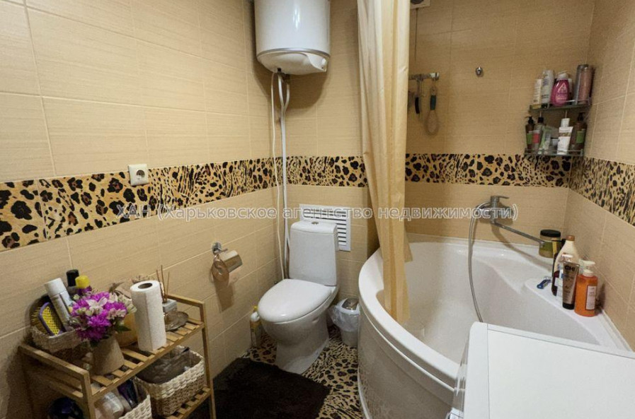 Продам квартиру, Людвига Свободы просп. , 2  ком., 50 м², авторский дизайн 