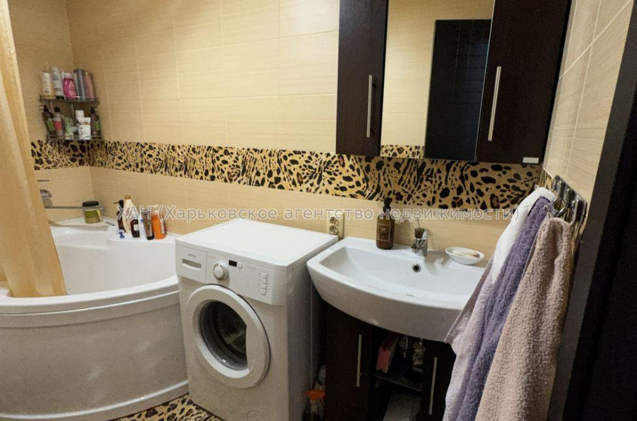 Продам квартиру, Людвига Свободы просп. , 2  ком., 50 м², авторский дизайн 