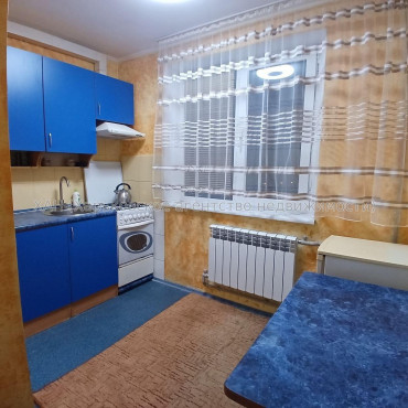 Продам квартиру, Героев Харькова просп. , 2  ком., 47.60 м², евроремонт 