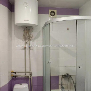 Продам квартиру, Владислава Зубенко ул. , 1 кім., 28 м², евроремонт 