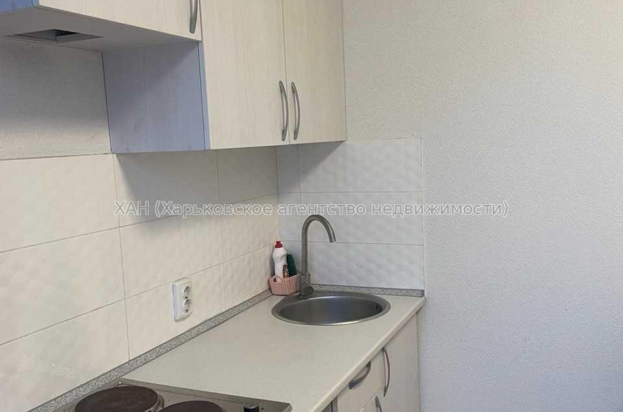 Продам квартиру, Библика ул. , 1  ком., 16 м², евроремонт 