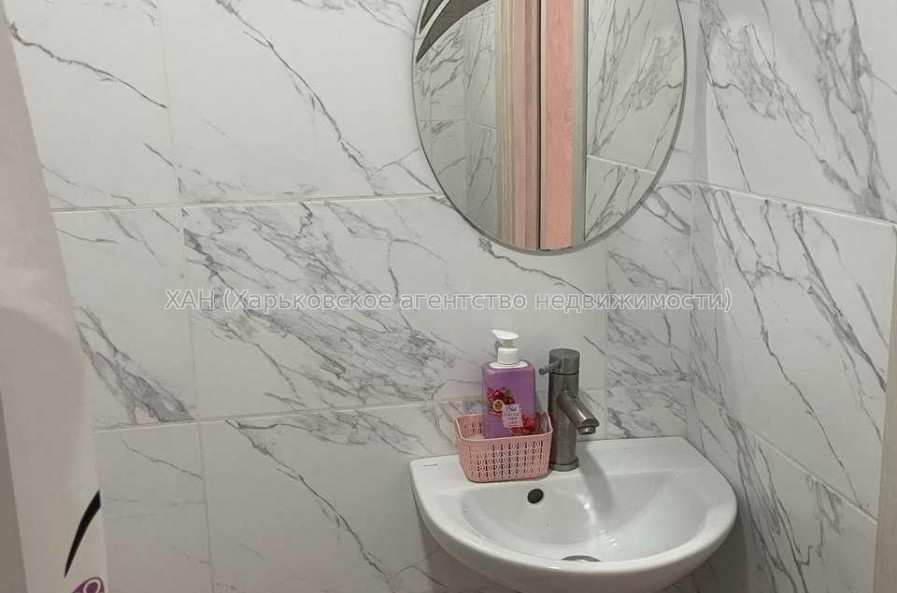 Продам квартиру, Библика ул. , 1  ком., 16 м², евроремонт 