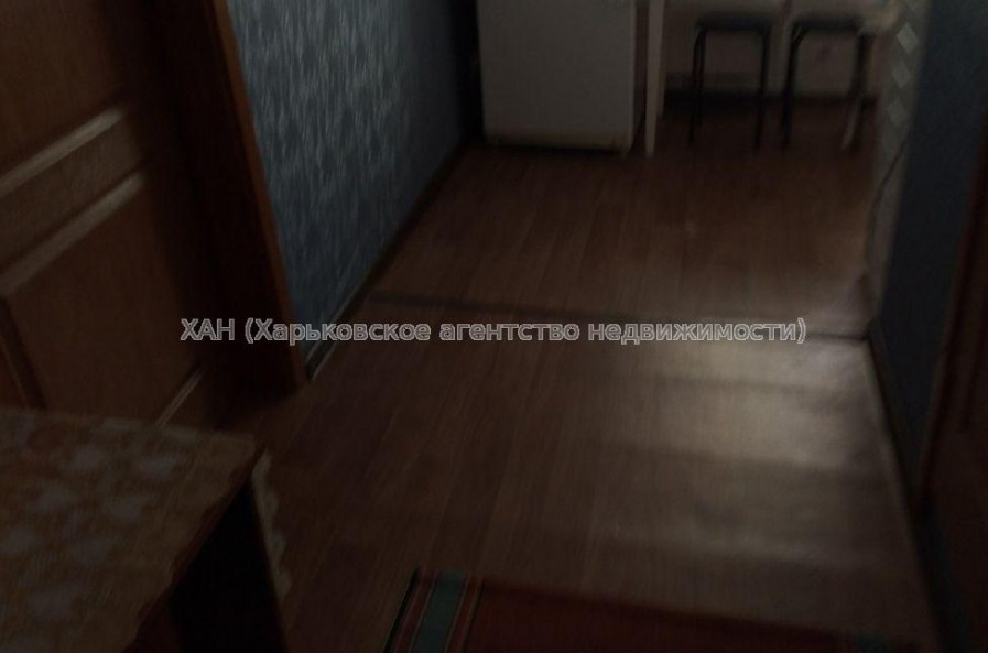 Продам квартиру, Молочная ул. , 1  ком., 27 м², косметический ремонт 