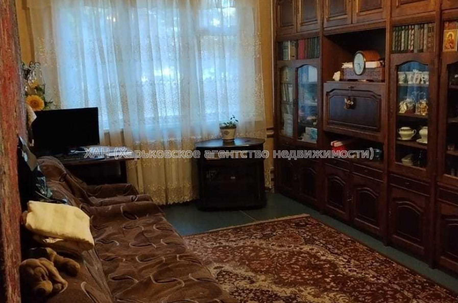 Продам квартиру, Академика Павлова ул. , 3 кім., 66.30 м², косметический ремонт 