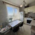 Продам квартиру, Владислава Зубенко ул. , 1 кім., 37 м², евроремонт 